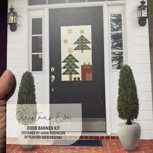 Christmas Eve Door Banner Kit - Green & Red Tree Design